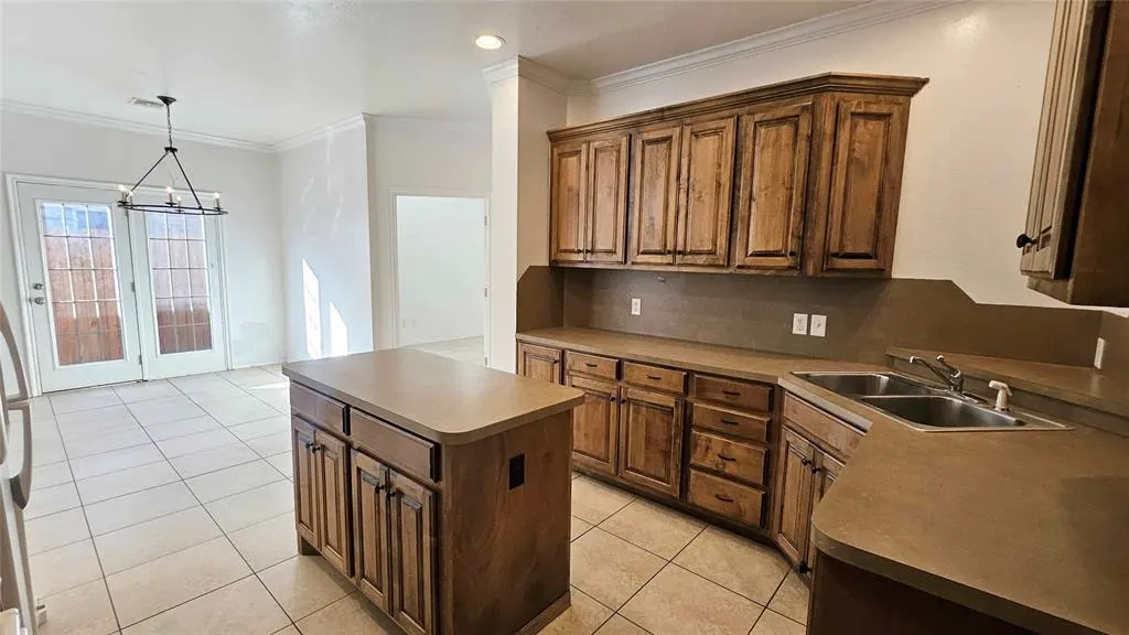 Photo 10 — 643 Sisken Court, Edmond, OK 73003