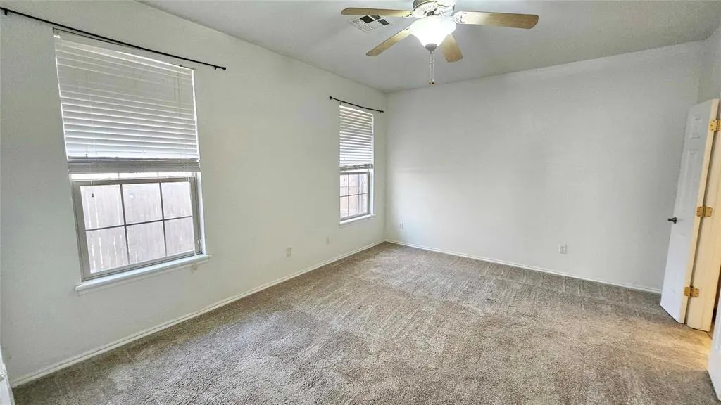 Photo 11 — 643 Sisken Court, Edmond, OK 73003