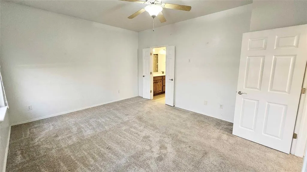 Photo 12 — 643 Sisken Court, Edmond, OK 73003