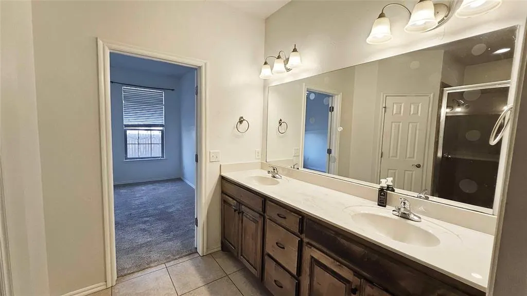 Photo 18 — 643 Sisken Court, Edmond, OK 73003