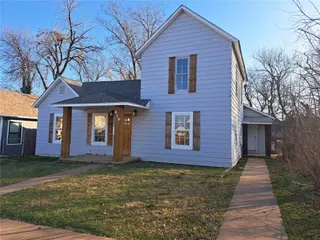 Sold home at 410 N Division Street