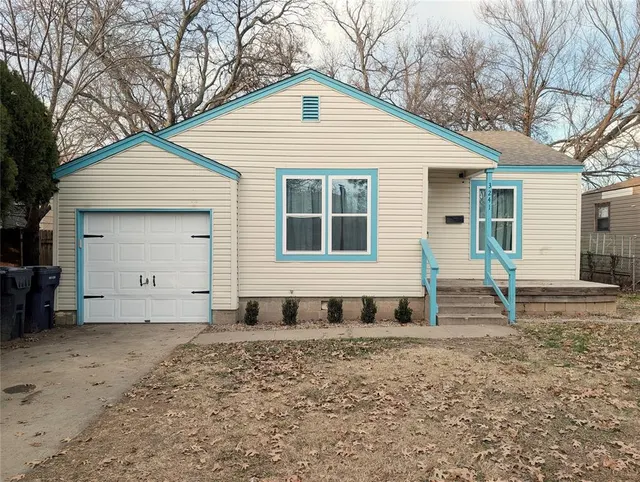 Photo 2 — 3241 NW 33rd Street, Oklahoma City, OK 73112