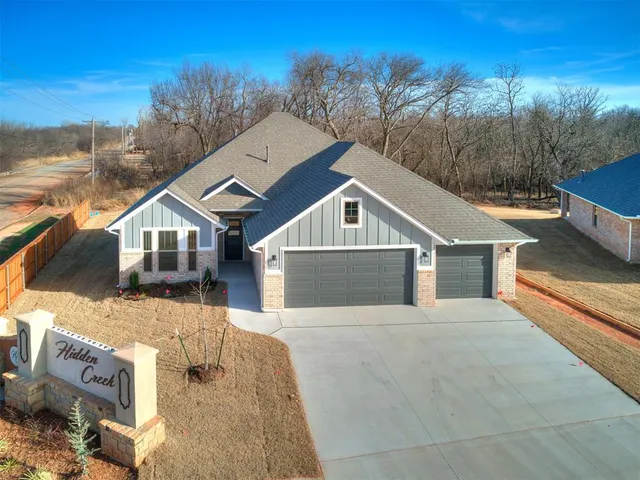 Photo 3 — 12204 Rockbed Drive, Yukon, OK 73099