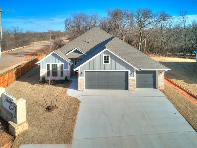 Photo 4 — 12204 Rockbed Drive, Yukon, OK 73099