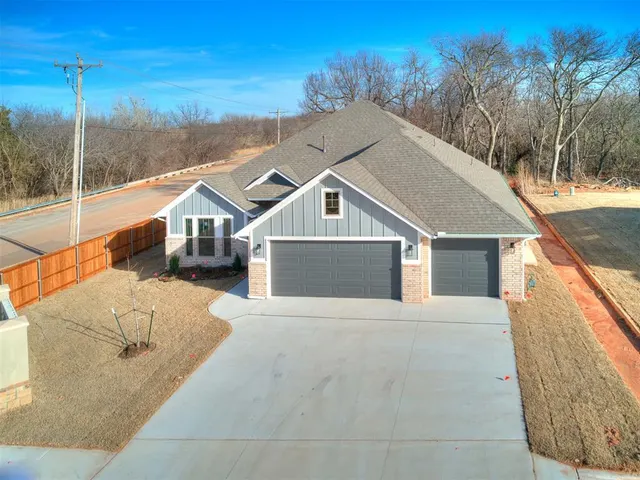 Photo 5 — 12204 Rockbed Drive, Yukon, OK 73099