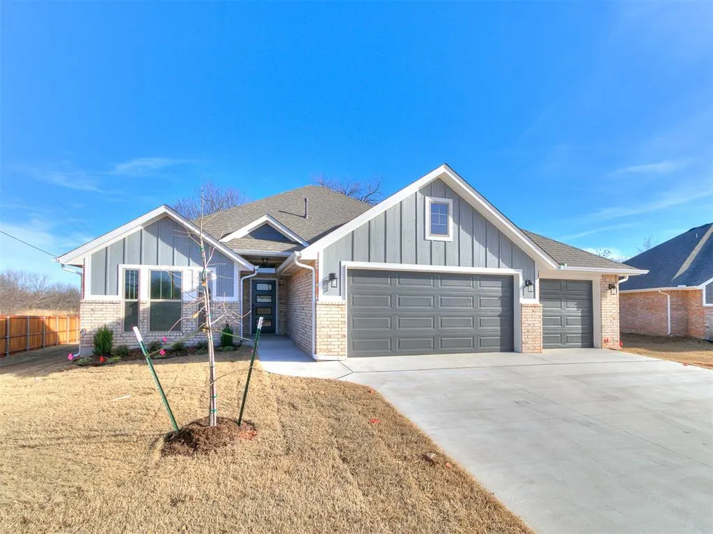 Photo 12 — 12204 Rockbed Drive, Yukon, OK 73099