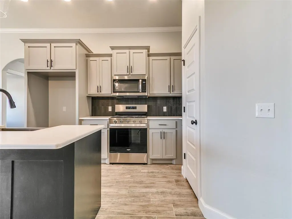 Photo 37 — 12204 Rockbed Drive, Yukon, OK 73099