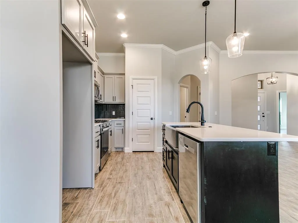 Photo 43 — 12204 Rockbed Drive, Yukon, OK 73099