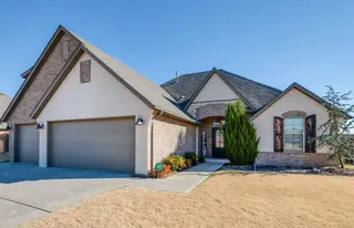 Sold home at 41 Hickory Circle