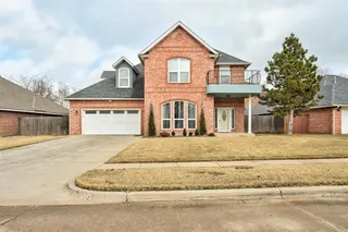 Sold home at 905 Andrea Street