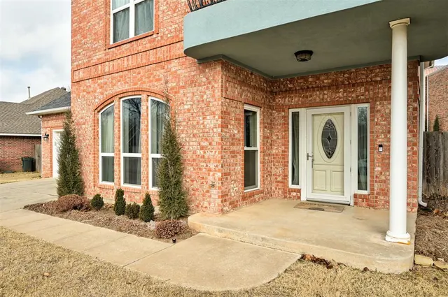 Photo 2 — 905 Andrea Street, Norman, OK 73072