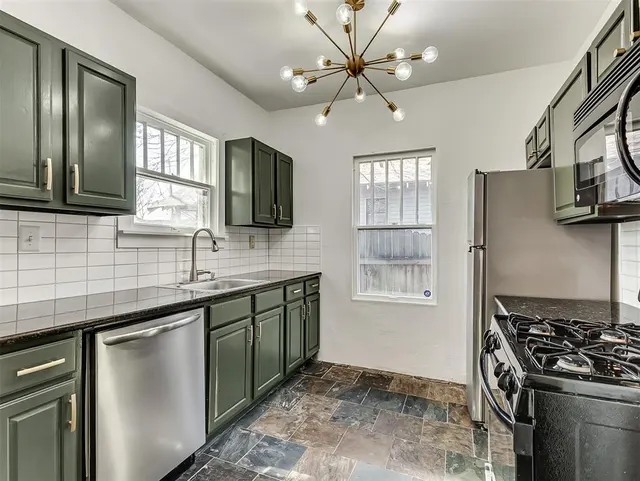 Photo 3 — 610 NW 27th Street, Oklahoma City, OK 73103