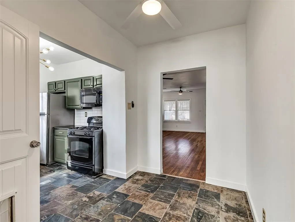 Photo 20 — 610 NW 27th Street, Oklahoma City, OK 73103
