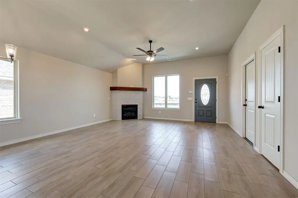 Photo 12 — 9308 NW 143rd Street, Yukon, OK 73099