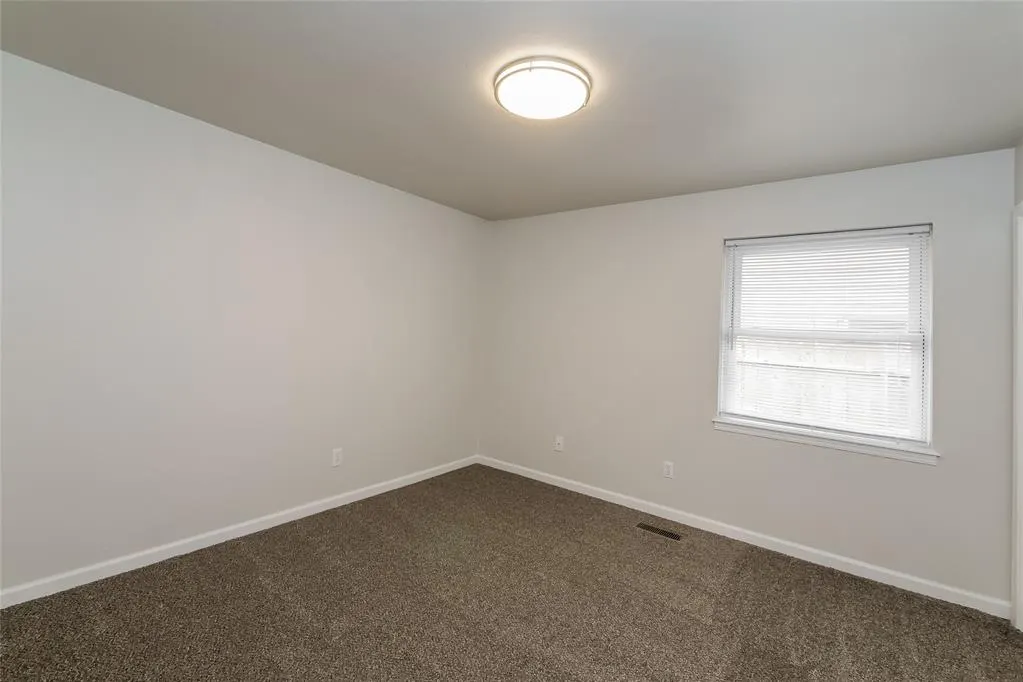 Photo 13 — 3412 Prairie Avenue, Edmond, OK 73013