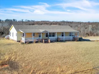 Sold home at 13908 Kelly Drive