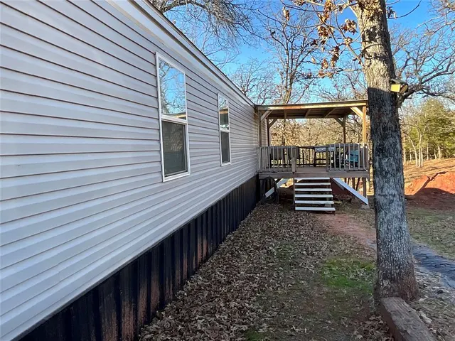 Photo 4 — 330633 E 875 Road, Wellston, OK 74881