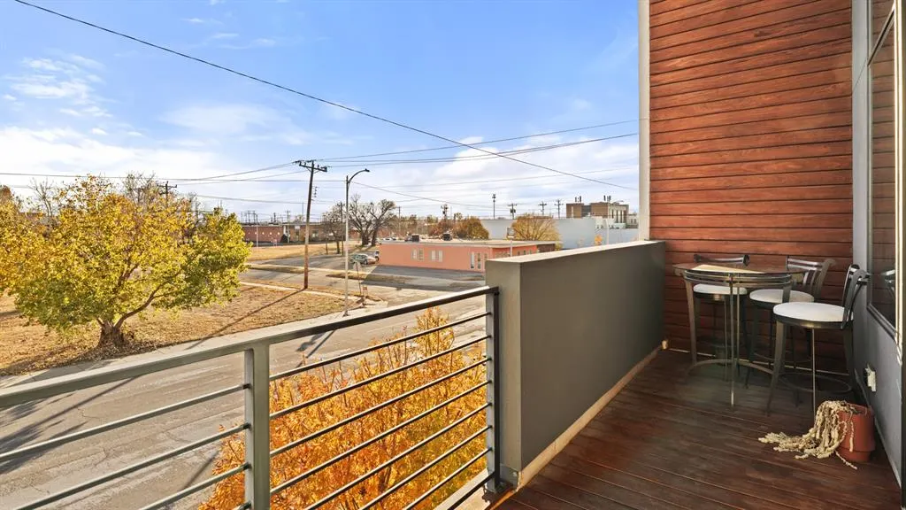 Photo 28 — 833 NW 6th Street, Oklahoma City, OK 73106