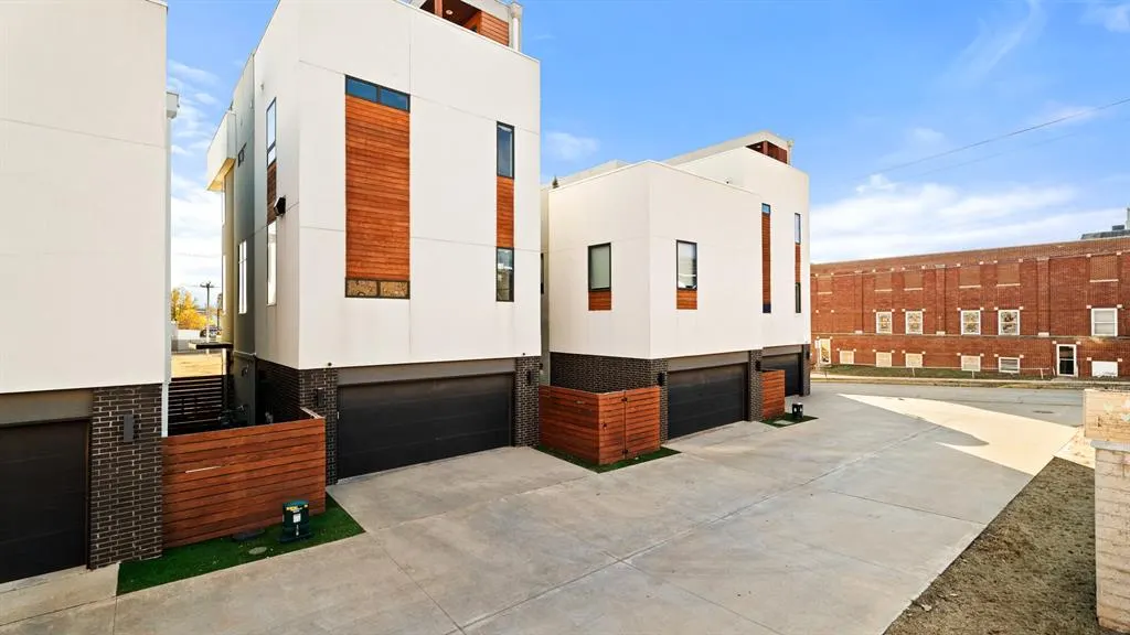 Photo 41 — 833 NW 6th Street, Oklahoma City, OK 73106