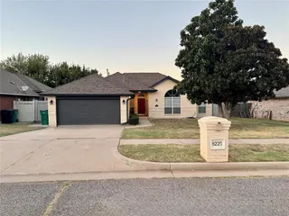 Sold home at 8225 NW 83rd Place