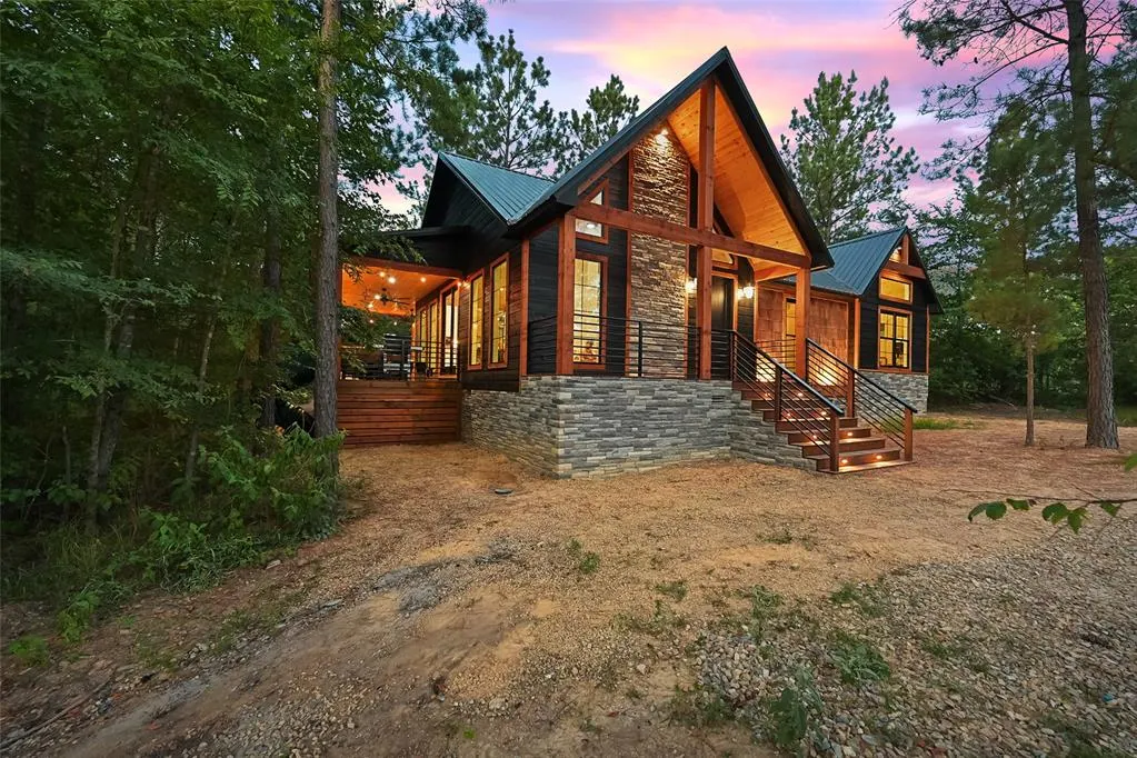 Photo 3 — 42 Hickory Ridge Road, Broken Bow, OK 74728