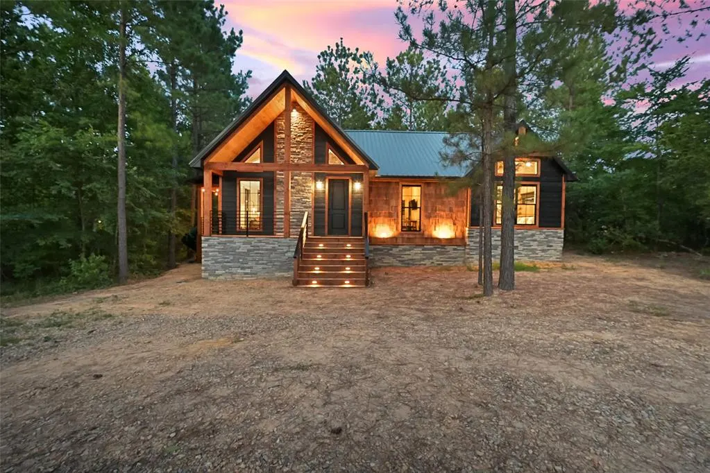 Photo 5 — 42 Hickory Ridge Road, Broken Bow, OK 74728