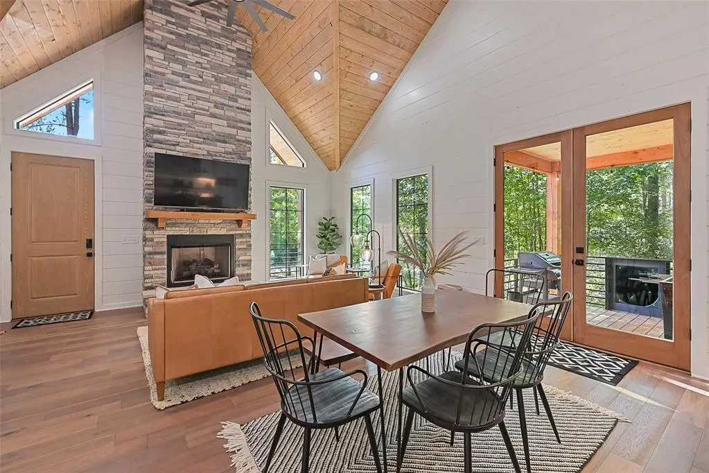 Photo 10 — 42 Hickory Ridge Road, Broken Bow, OK 74728
