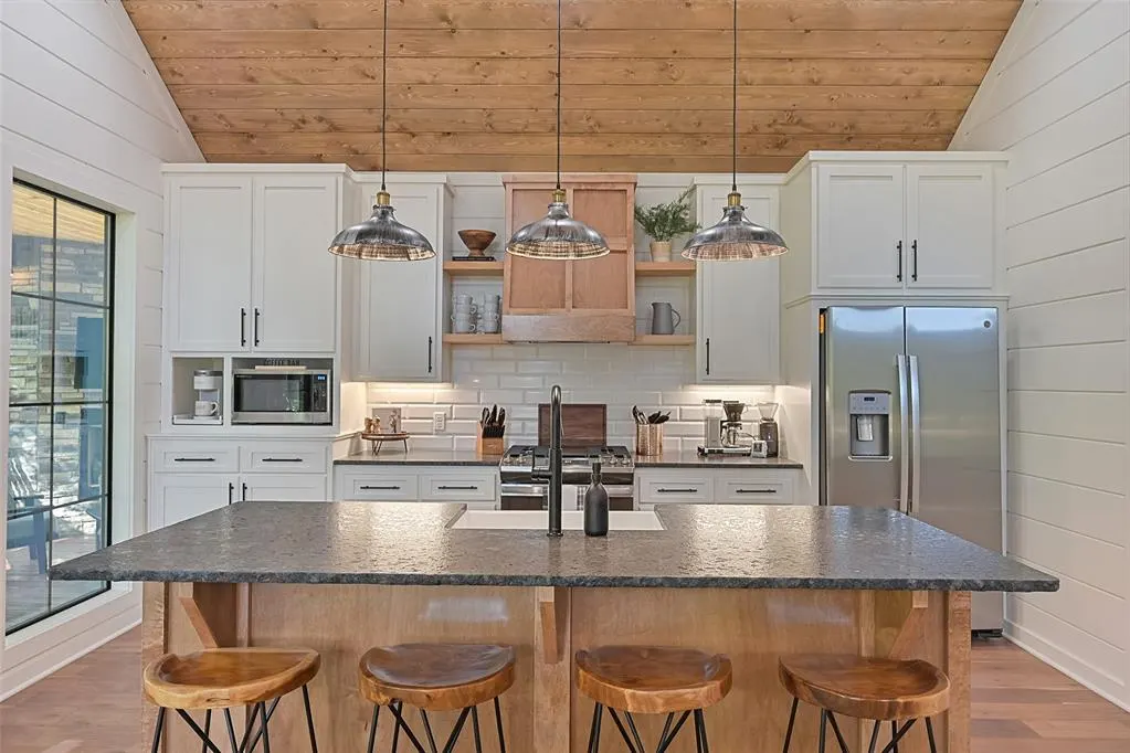 Photo 13 — 42 Hickory Ridge Road, Broken Bow, OK 74728