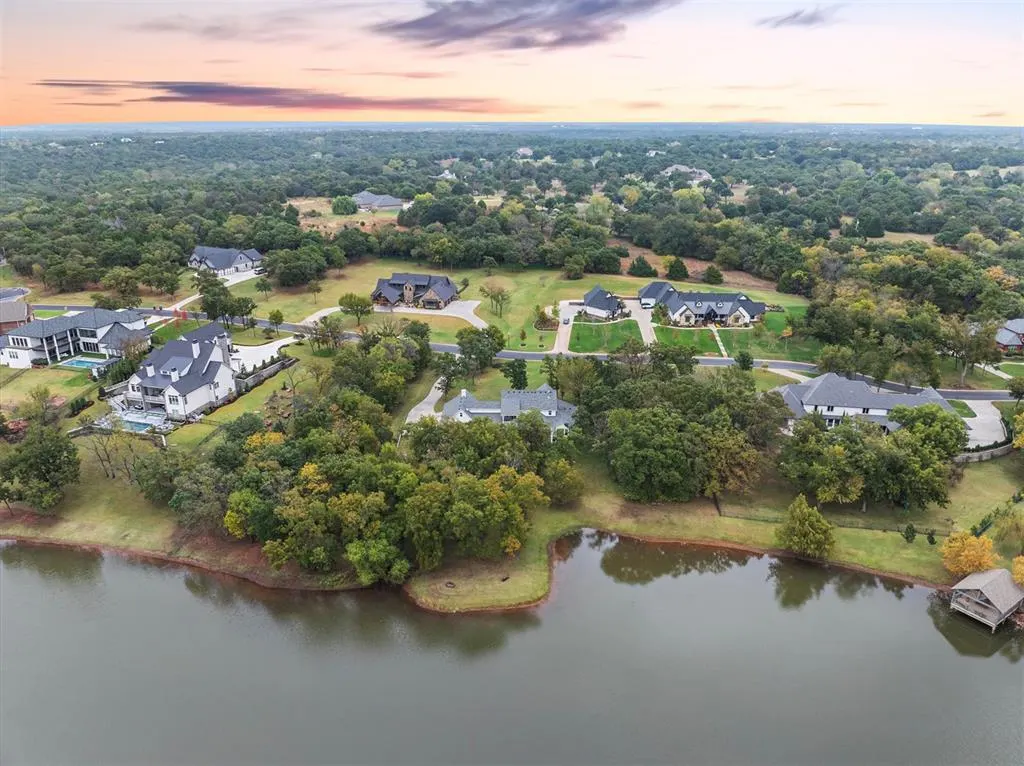 Photo 2 — 2717 Walking Woods Trail, Jones, OK 73049
