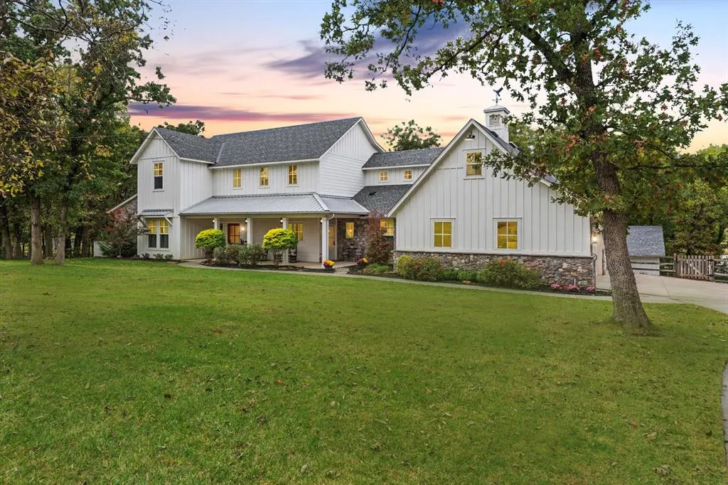 Photo 3 — 2717 Walking Woods Trail, Jones, OK 73049