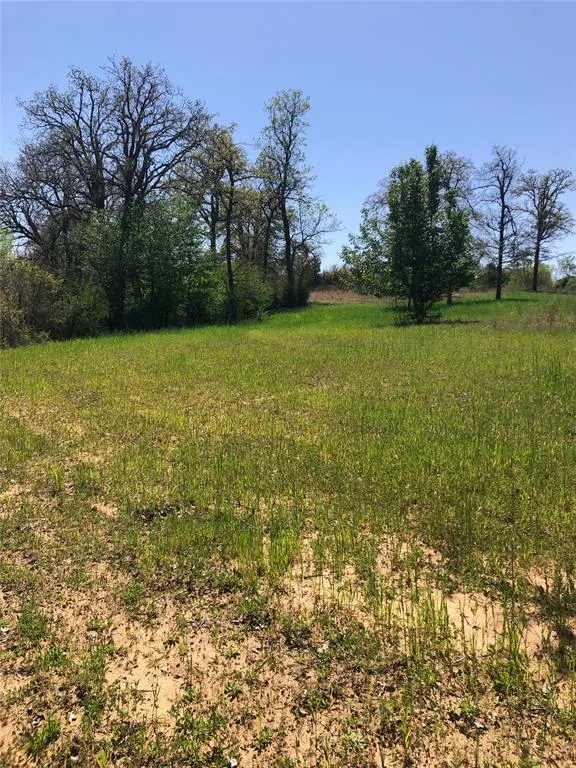 Photo 2 — 3142 Overholser Drive, Choctaw, OK 73020