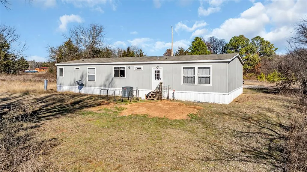 Photo 6 — 31 Greenbriar Avenue, Burneyville, OK 73430
