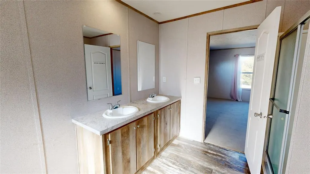 Photo 13 — 31 Greenbriar Avenue, Burneyville, OK 73430