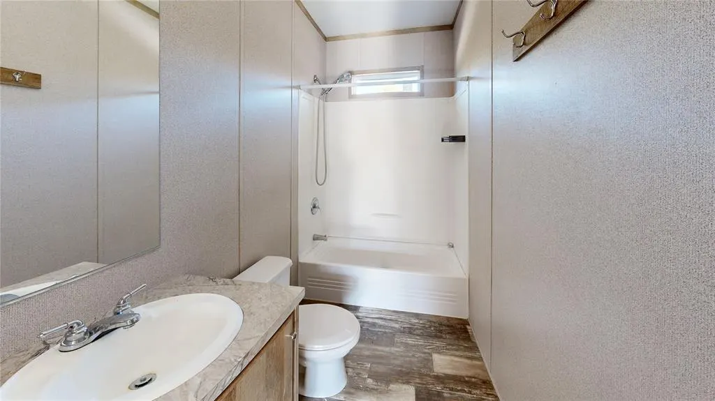 Photo 18 — 31 Greenbriar Avenue, Burneyville, OK 73430