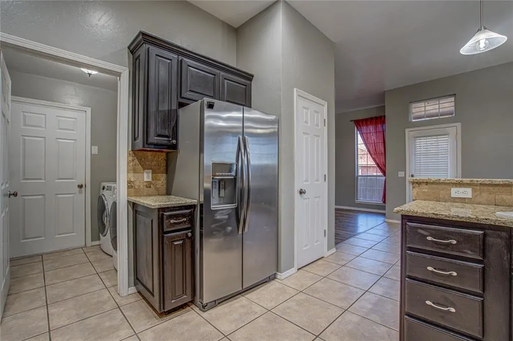 Photo 14 — 2800 Clearwater Circle, Edmond, OK 73003