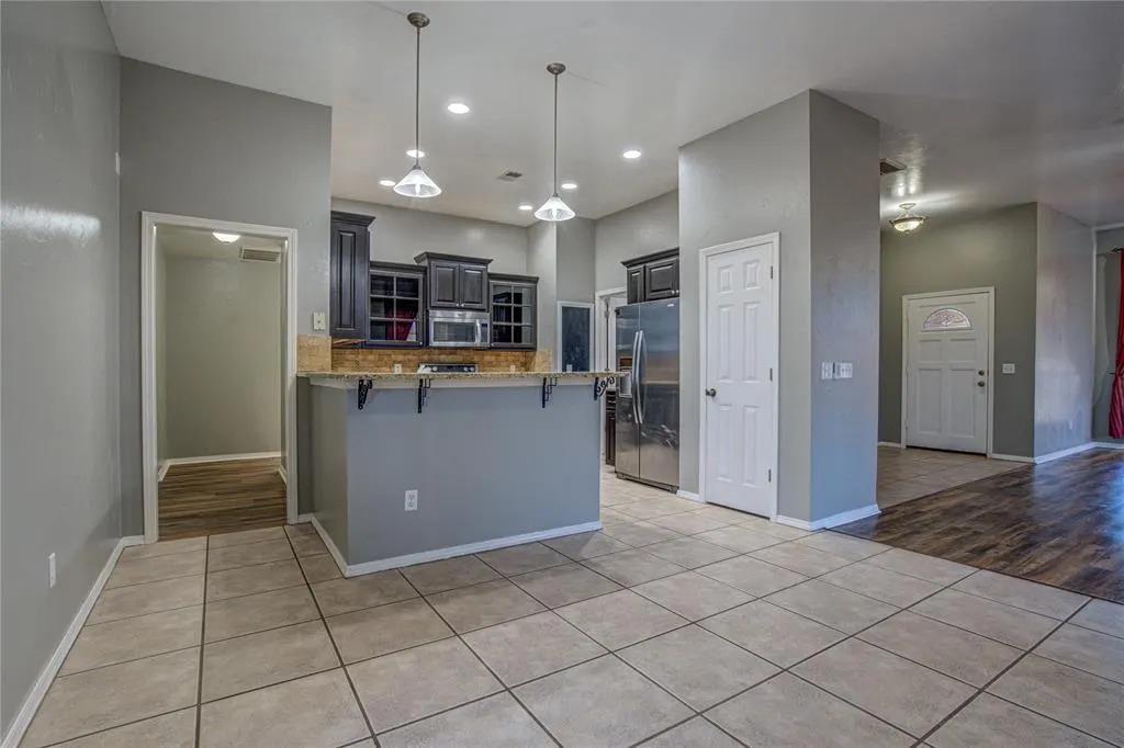 Photo 21 — 2800 Clearwater Circle, Edmond, OK 73003