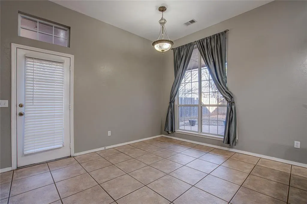 Photo 22 — 2800 Clearwater Circle, Edmond, OK 73003