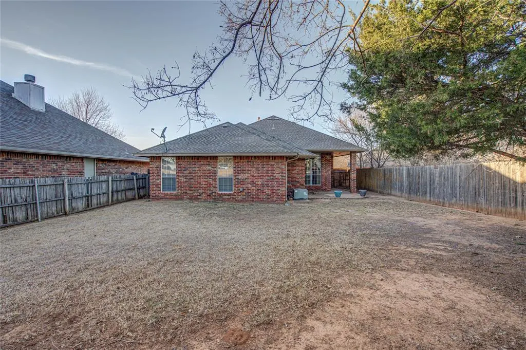 Photo 42 — 2800 Clearwater Circle, Edmond, OK 73003