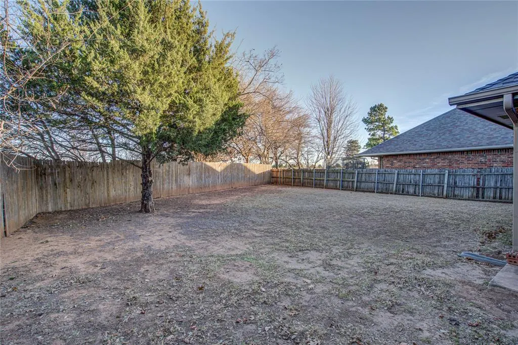 Photo 46 — 2800 Clearwater Circle, Edmond, OK 73003