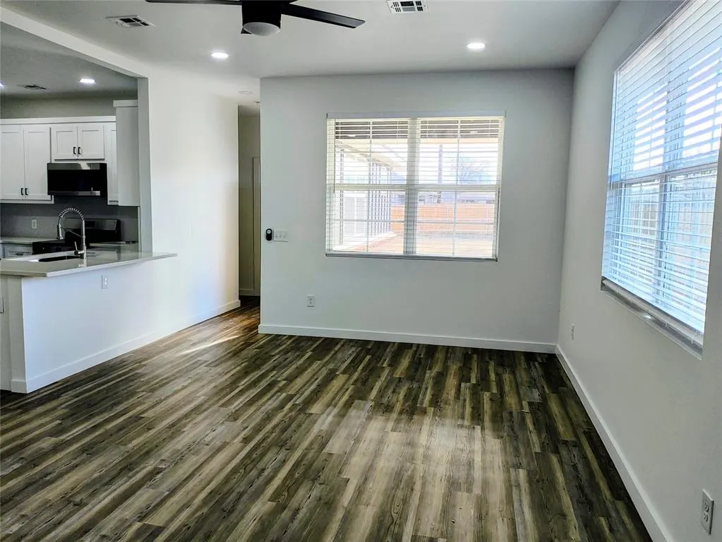 Photo 5 — 236 NW 122nd Street - Unit B, Oklahoma City, OK 73114