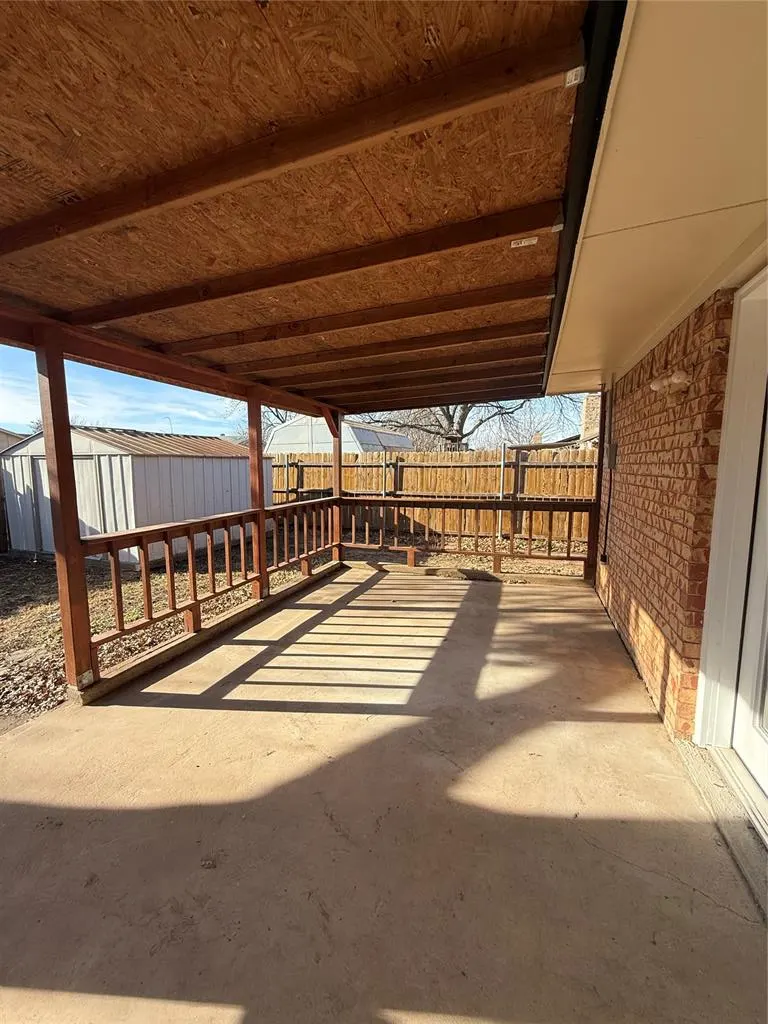 Photo 13 — 1808 E TYLER Street, Altus, OK 73521