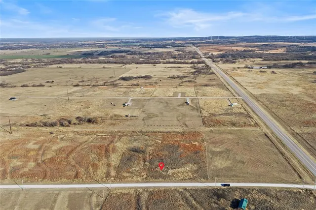 Photo 4 — Arbuckle Drive, Hennepin, OK 73444