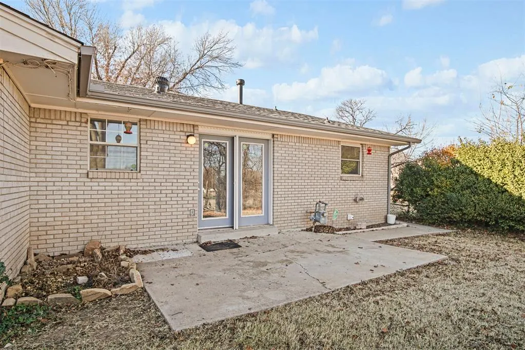 Photo 23 — 6106 S Hillcrest Drive, Oklahoma City, OK 73159