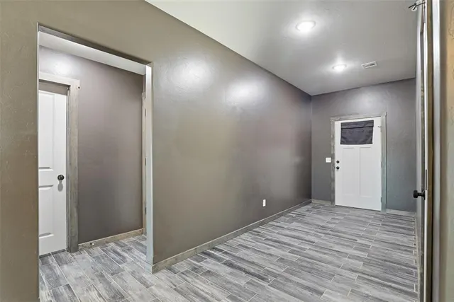 Photo 4 — 2303 County Road 1330, Blanchard, OK 73010