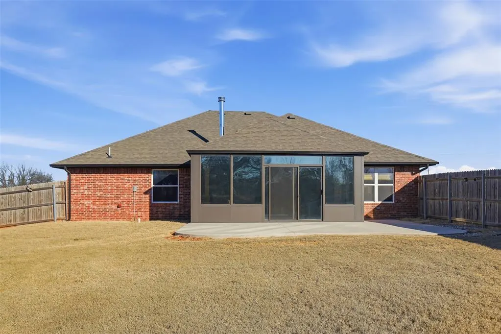 Photo 27 — 2303 County Road 1330, Blanchard, OK 73010