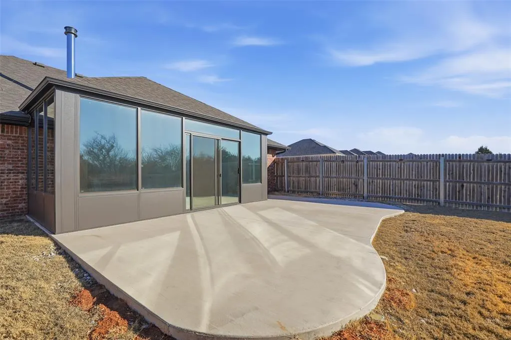 Photo 28 — 2303 County Road 1330, Blanchard, OK 73010