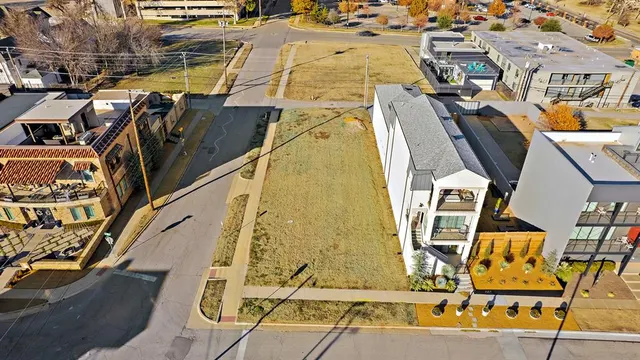 Photo 3 — 531 NW 7th Street, Oklahoma City, OK 73102