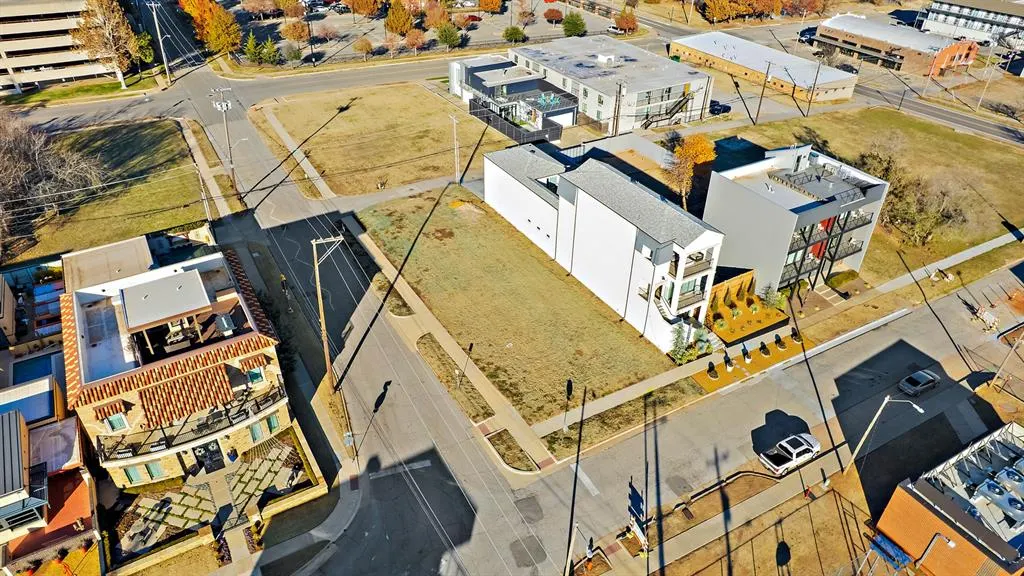 Photo 5 — 531 NW 7th Street, Oklahoma City, OK 73102