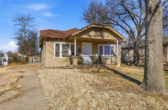Photo 2 — 1317 NW 95th Street, Oklahoma City, OK 73114