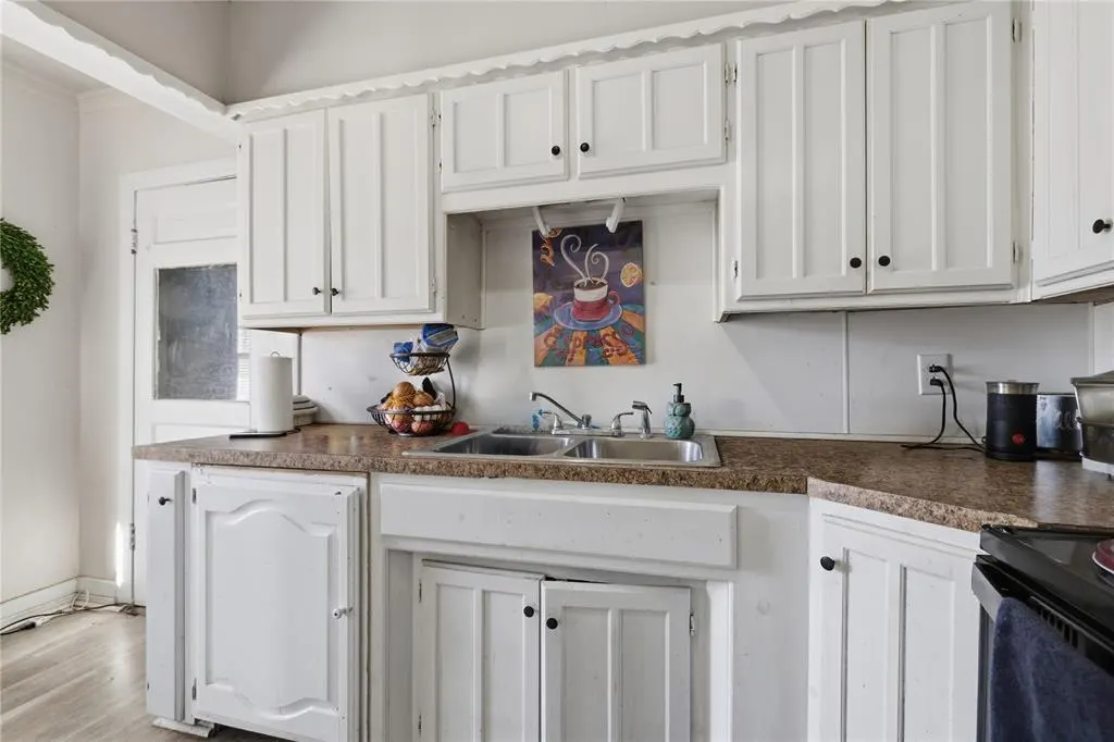 Photo 3 — 1317 NW 95th Street, Oklahoma City, OK 73114